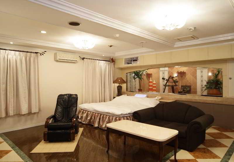 Grand Fine Minami Liebeshotel 3*